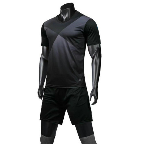 Top Quality Soccer Jerseys Adult Loose Breathable Customized Football Jerseys
